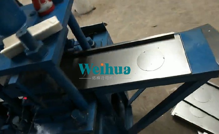 消防水帶箱箱子生產(chǎn)線 消防箱隔板.jpg